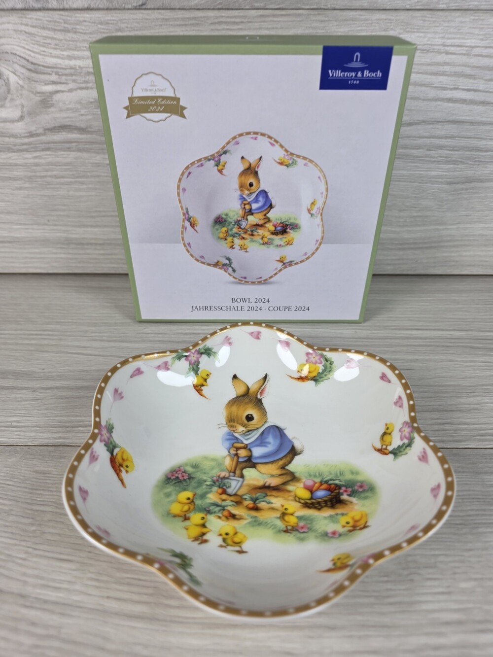Villeroy & Boch Annual Easter Coupe Bowl Bunny Limited Edition NIB g57